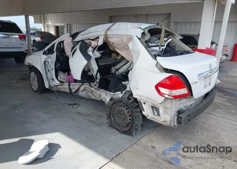 2011 Nissan Versa 1.8S из США, поврежденный, VIN 3N1BC1AP9BL413237